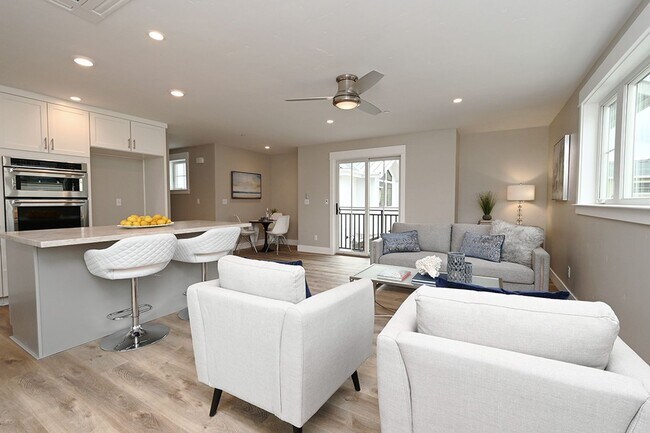 Foto del edificio - Beautiful Newer Home at Downtown Pleasanton!