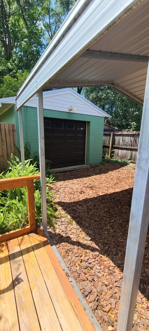 Foto del edificio - Adorable 3 bedroom 2 bath with bonus room