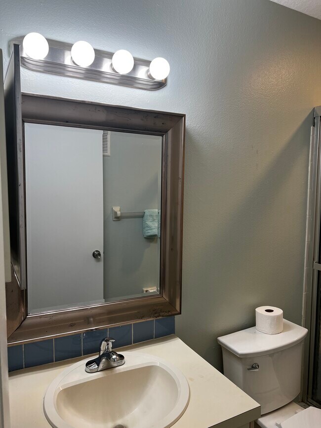 Foto del edificio - 3640 59th Ave W