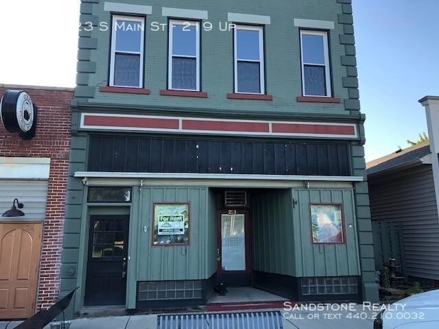 Foto principal - 2 bedroom in Amherst OH 44001