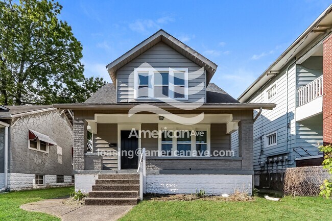 Foto del edificio - 716 Iowa Ave