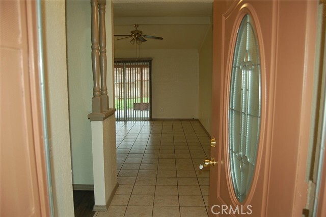 Foto del edificio - 5564 Louise St