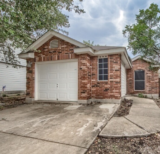 Building Photo - 6931 Grapevine Lk