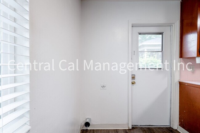 Foto del edificio - 2000-2004 Bank St