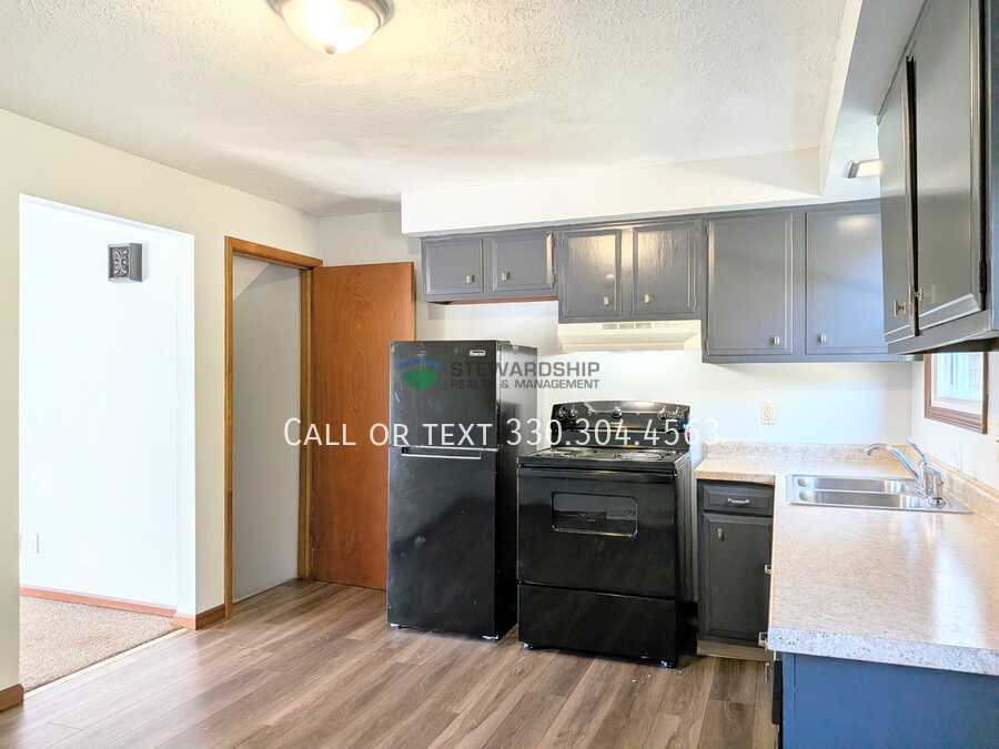 Foto principal - 127 Elm St NE