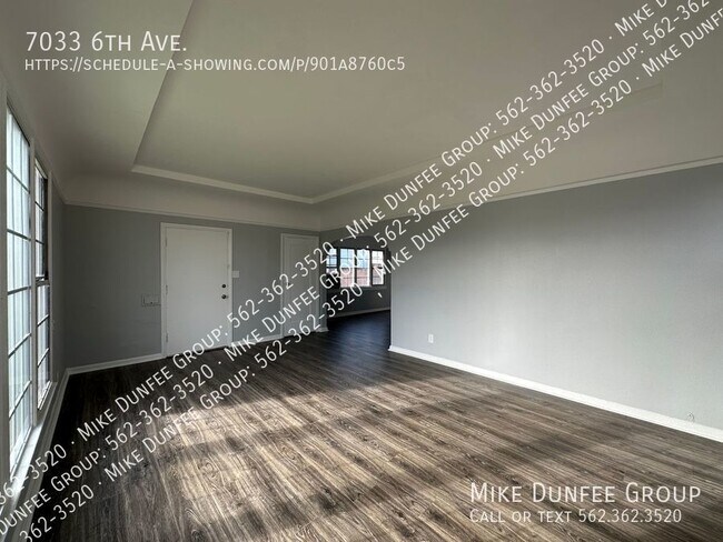 Building Photo - Los Angeles 2 Bedroom, 1 Bathroom Duplex N...