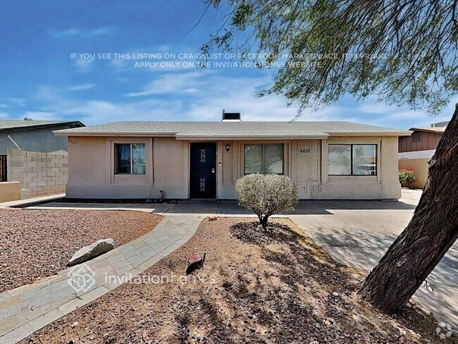 Building Photo - 4651 N 79th Dr