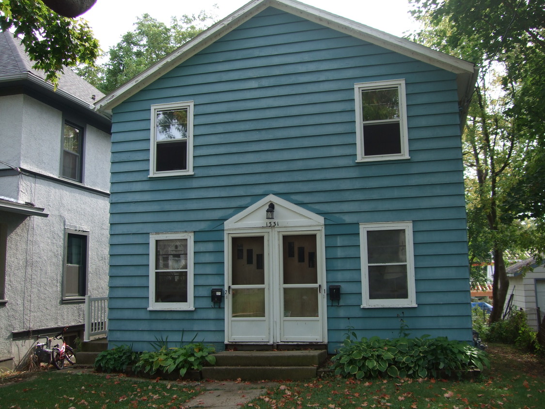 Primary Photo - 1331 Jenifer St