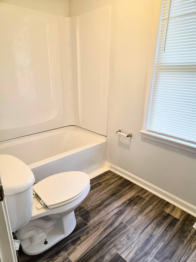 Foto del edificio - 4438 Coopers Creek Dr SE