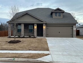 Building Photo - 524 Purdue Rd