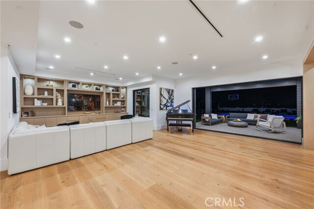 Foto del edificio - 16657 Oldham St