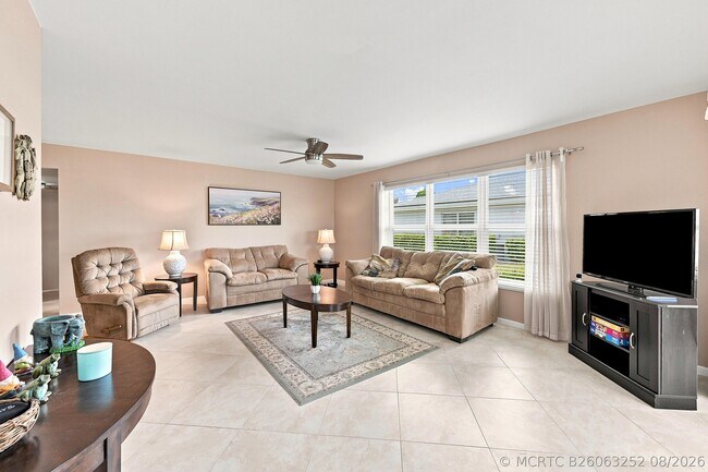 Building Photo - 14499 Canalview Dr