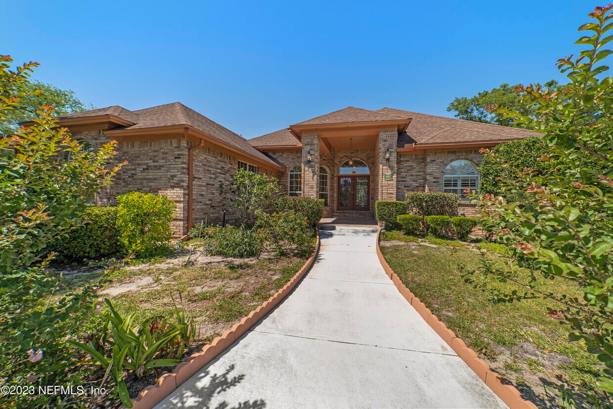 3818 Mission Hills Dr S, Jacksonville, FL 32225 House Rental in