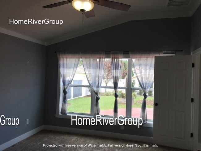 Building Photo - Beautiful 4/2 in Fore Ranch