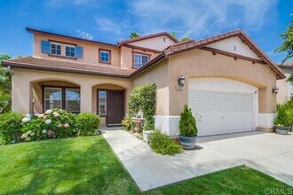 Building Photo - 777 Aldea Dr