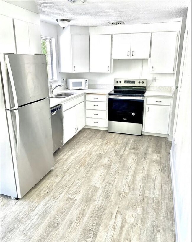 Foto del edificio - RES_CARMEL INSTITUTE LLC_1152