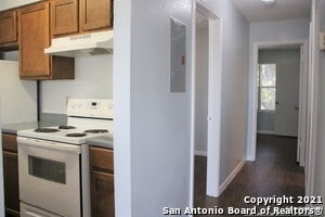 Foto del edificio - 7534 Windsor Oaks