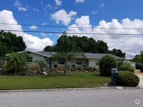 Building Photo - 3157 Goldenrod St
