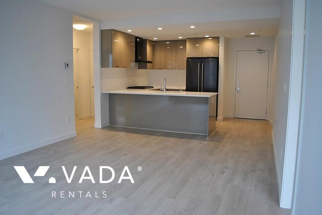 Building Photo - Virtuoso 2 BR APT Rental 403-3581 Ross Dr Vancouver: VADA