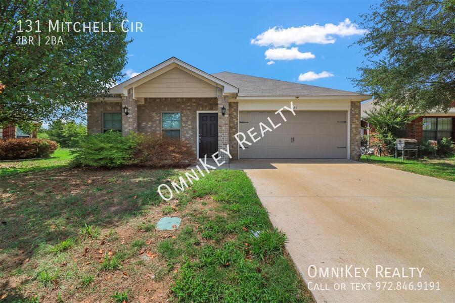 Primary Photo - 131 Mitchell Cir