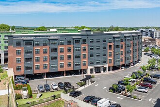 Building Photo - Centurion Union Center