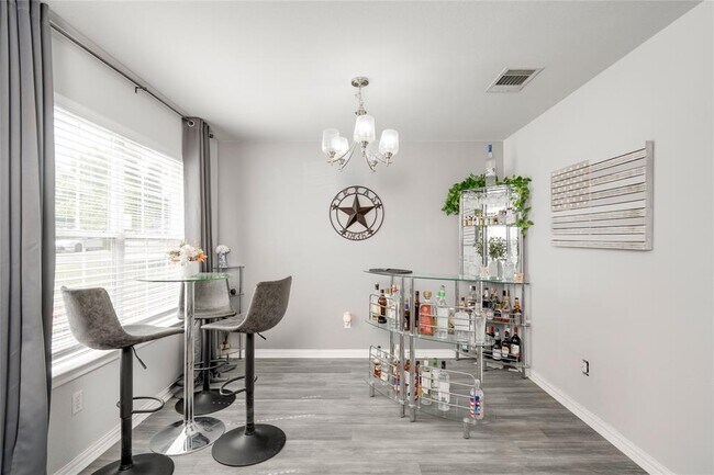 Foto del edificio - 148 Buttercup Way