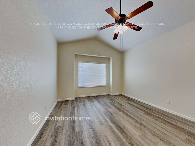 Foto del edificio - 7411 Wind Haven Trail