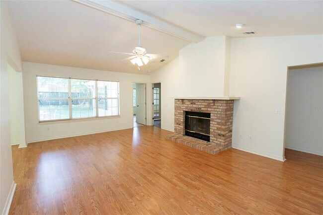 Foto del edificio - 2340 NW 16th Ave