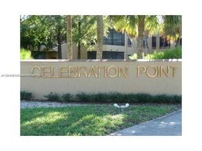 Building Photo - 15405 N Miami Lakeway