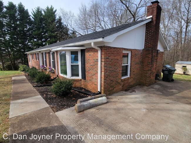 Building Photo - 3 br, 2 bath House - 75 Jubilee Church Rd