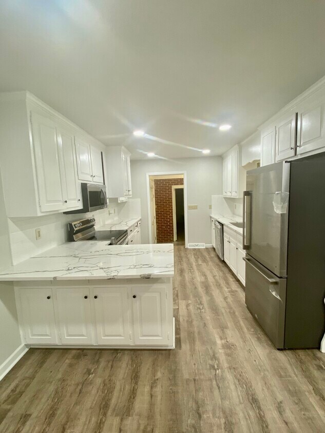 Foto principal - 609 Sunset Ave