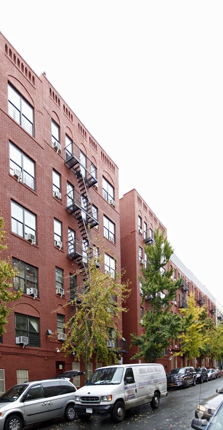 Foto del edificio - 774 Fox St