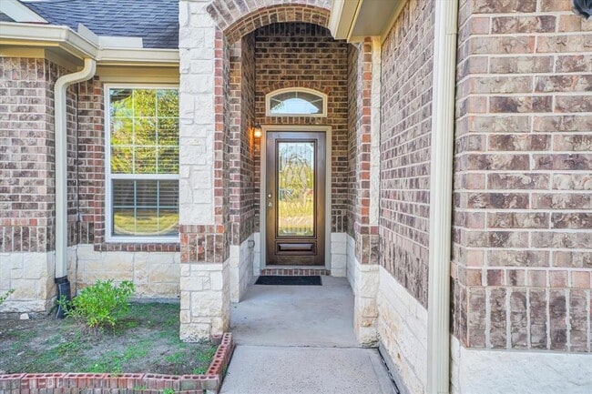 Building Photo - 21255 Auburn Fields Dr