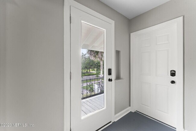Building Photo - 1821 San Marco Blvd