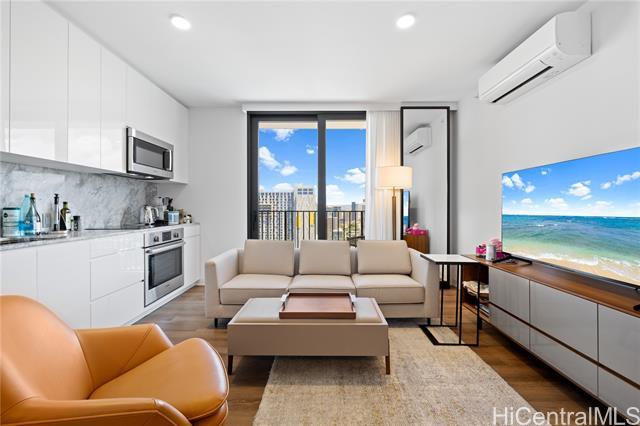 Foto del edificio - 987 Queen St