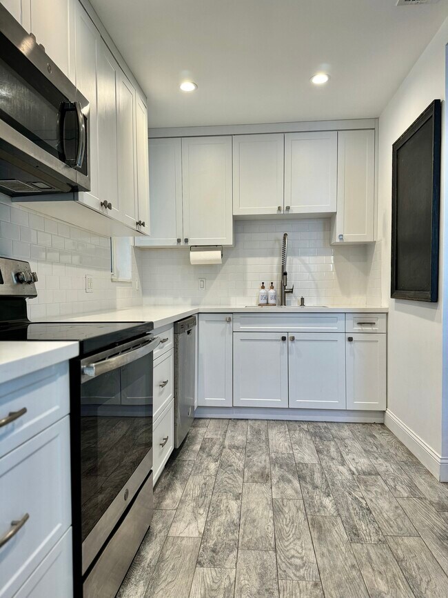 Foto del edificio - 4235 SW 14th St