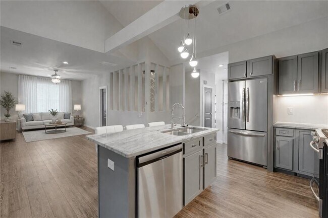 Foto del edificio - 3336 Creatwood Trail SE
