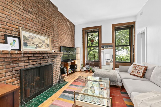 Foto del edificio - 60 W 89th St