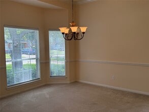 Building Photo - 10727 Gilford Crest Dr