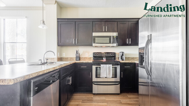 Foto del edificio - 8451 Gate Pkwy W