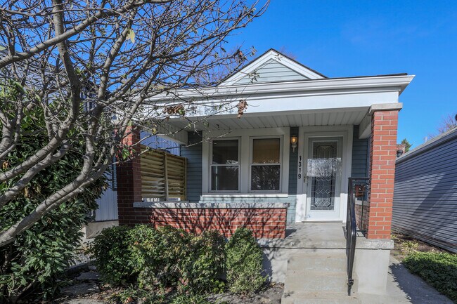 Photo - 1319 Hull St House