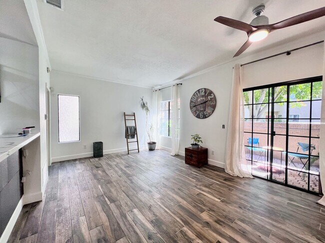 Foto del edificio - 2312 Archwood Ln
