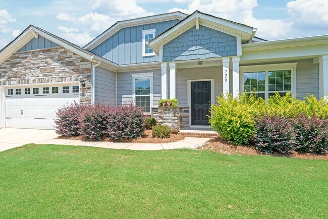 Foto del edificio - 3 Bedroom Home in Belmont!