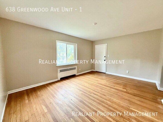 Foto del edificio - 638 Greenwood Ave