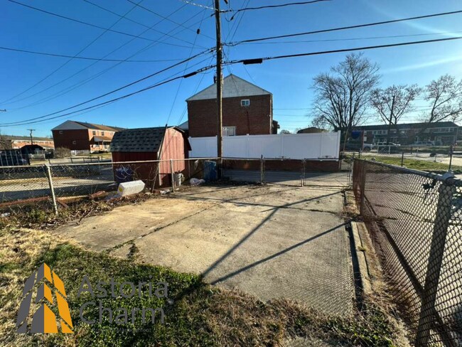 Foto del edificio - 3 Bedroom County Home with Finished Basement and Parking Pad