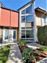 Building Photo - 15160 NE 81st Way