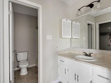 Foto del edificio - 6954 Candlewood Dr