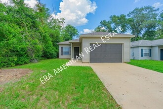 Building Photo - 708 Robinson Ave E