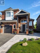 Building Photo - 19 Lacroix Ct