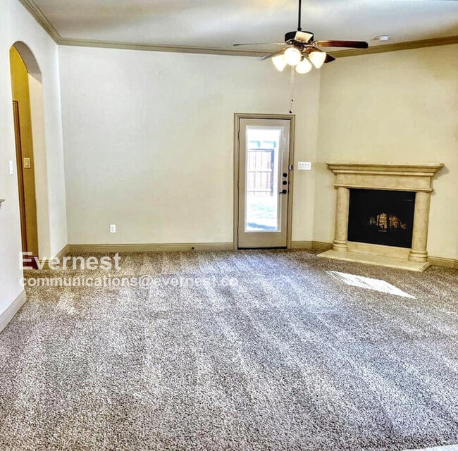 Building Photo - 16709 Stillhouse Hollow Ct